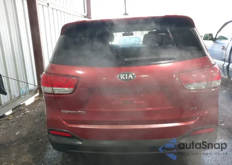 2016 Kia Sorento 3.3L Lx z USA, uszkodzony, nr VIN 5XYPGDA50GG150030